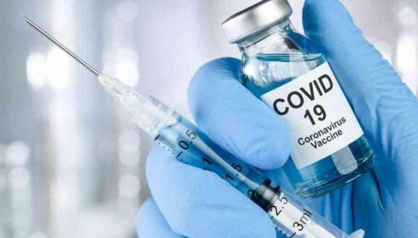Украина ждет первую партию вакцины от COVID-19 уже в январе